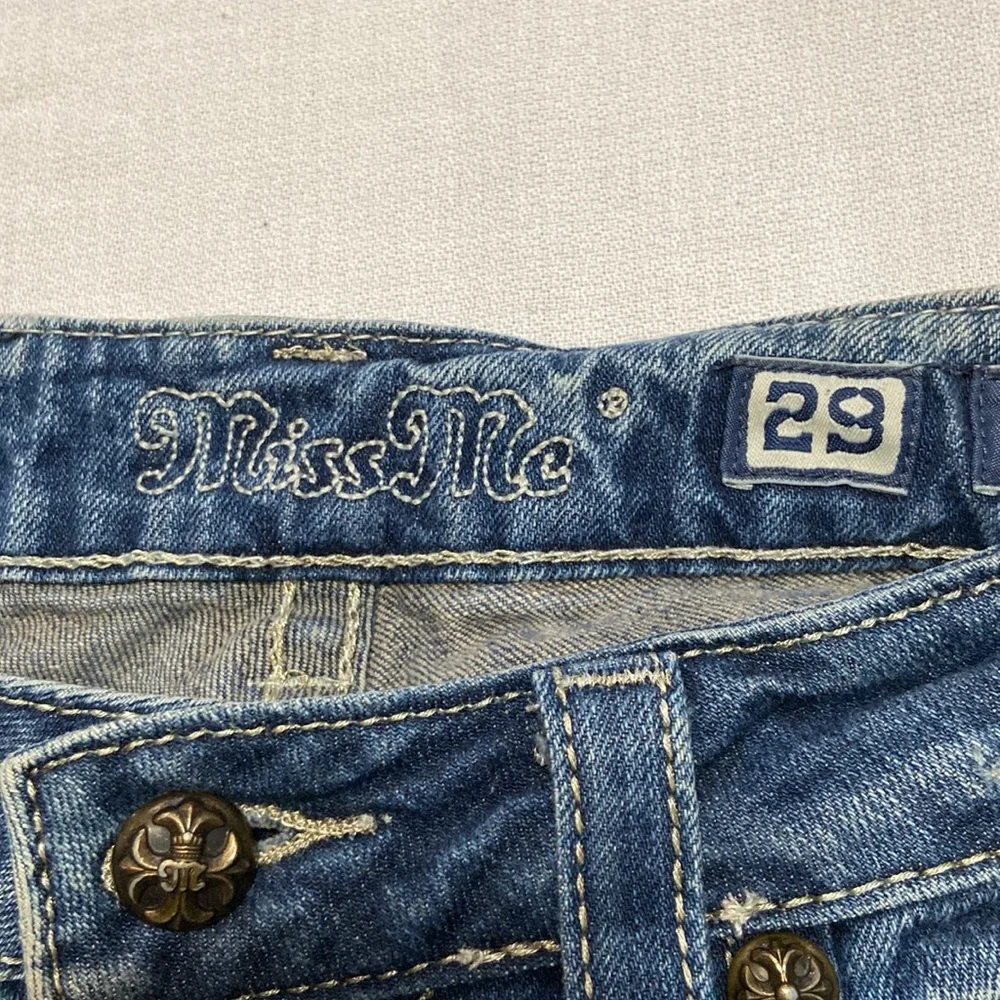 Miss Me Womens Denim Shorts Excellent Used Condition! Size 29